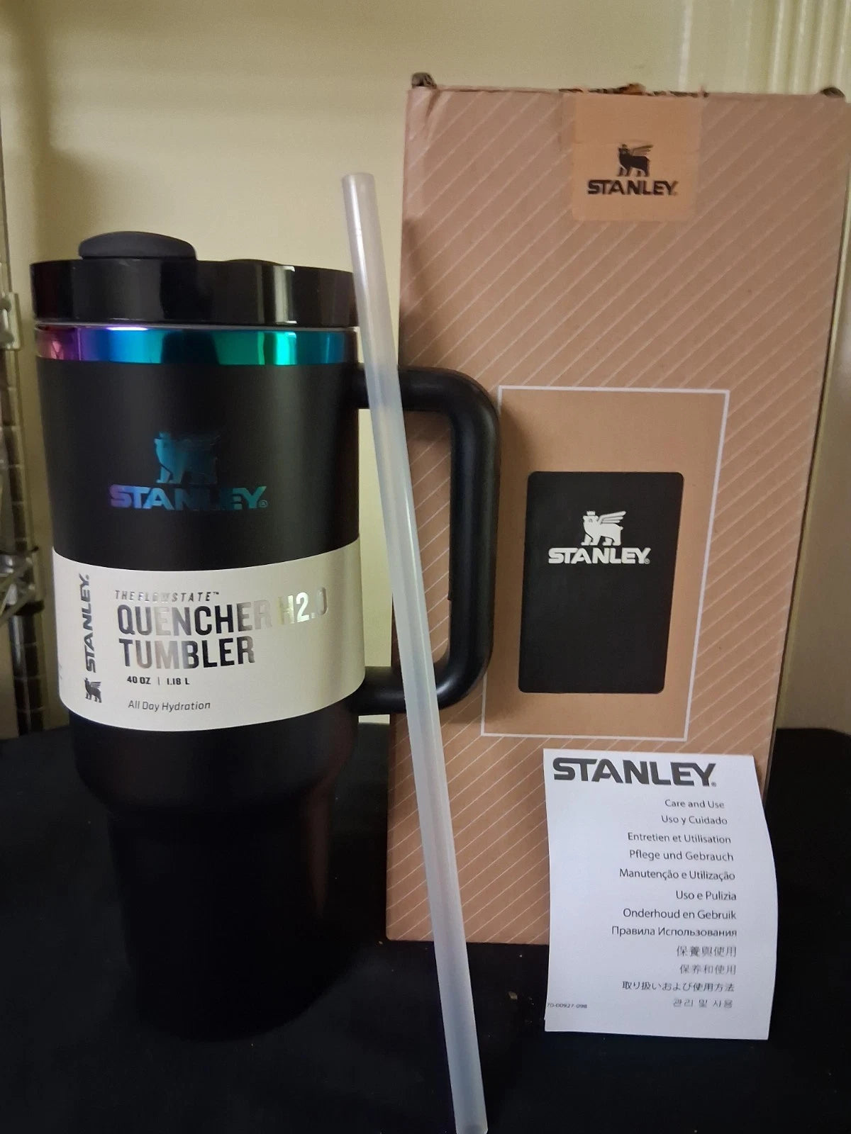 Brand New Stanley Quencher H2.0 FlowState 40oz Stainless Steel Tumbler